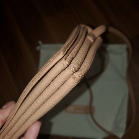 Aritzia Auxiliary Crossbody bag - Picture 7 of 16